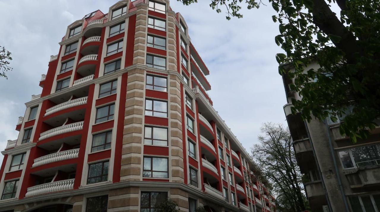 Apartment Grand Karavel Centre Варна Екстериор снимка
