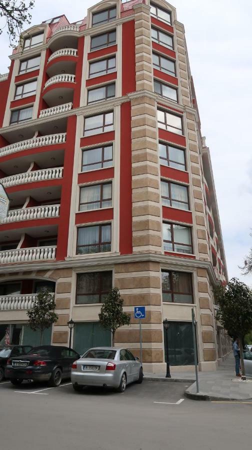 Apartment Grand Karavel Centre Варна Екстериор снимка