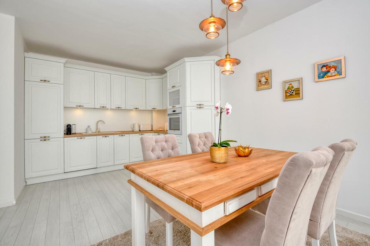 Apartment Grand Karavel Centre Варна Екстериор снимка