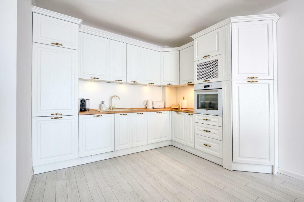 Apartment Grand Karavel Centre Варна Екстериор снимка