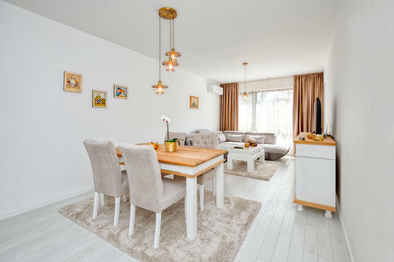 Apartment Grand Karavel Centre Варна Екстериор снимка